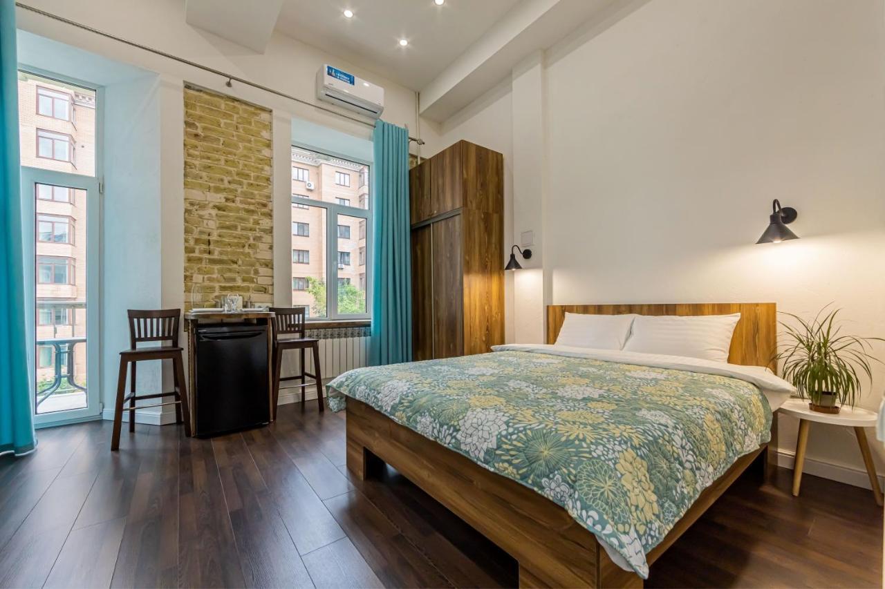Kyiv Saksahanskoho Apart Hotel Экстерьер фото