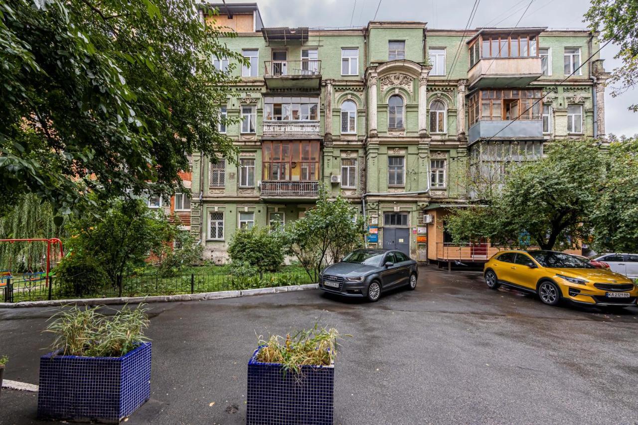 Kyiv Saksahanskoho Apart Hotel Экстерьер фото